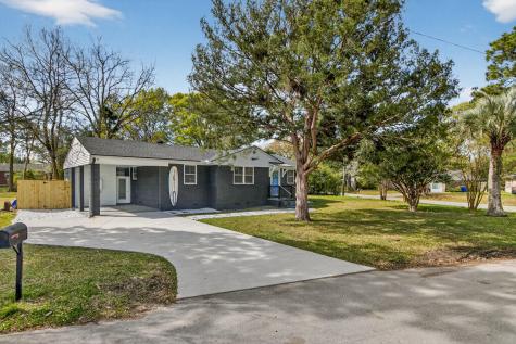 1949 Swift Avenue Charleston SC 29407