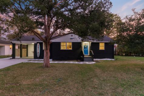 1949 Swift Avenue Charleston SC 29407
