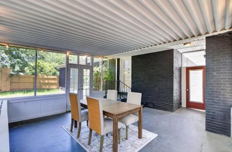 1949 Swift Avenue Charleston SC 29407