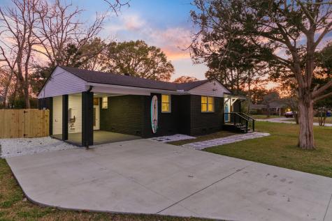 1949 Swift Avenue Charleston SC 29407