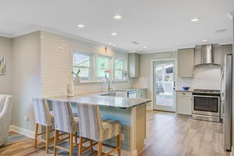 8 Vincent Drive Mount Pleasant SC 29464