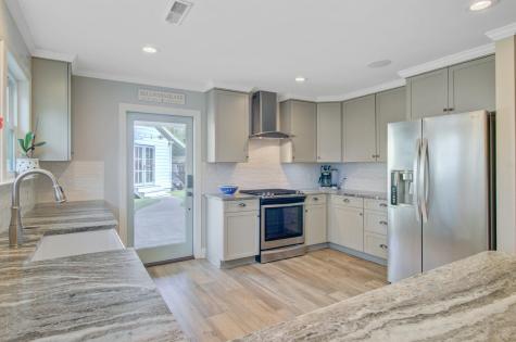 8 Vincent Drive Mount Pleasant SC 29464