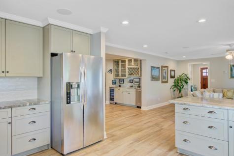8 Vincent Drive Mount Pleasant SC 29464