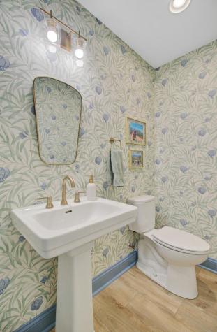 8 Vincent Drive Mount Pleasant SC 29464
