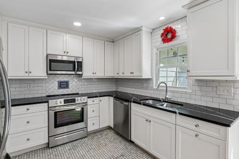 22 Pitt Street Charleston SC 29401
