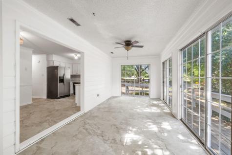 134 Cooper Circle Santee SC 29142