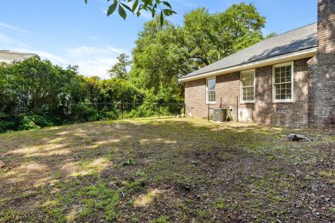 134 Cooper Circle Santee SC 29142