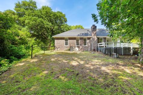 134 Cooper Circle Santee SC 29142