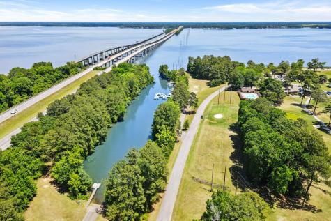 134 Cooper Circle Santee SC 29142