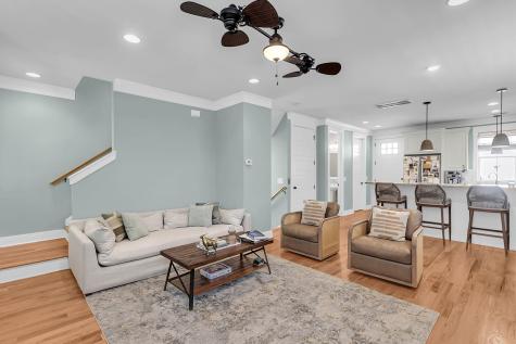 979 Warrick Oaks Lane Mount Pleasant SC 29464