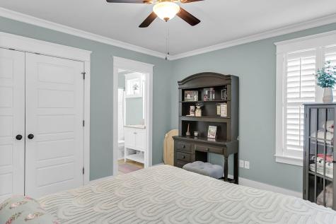979 Warrick Oaks Lane Mount Pleasant SC 29464