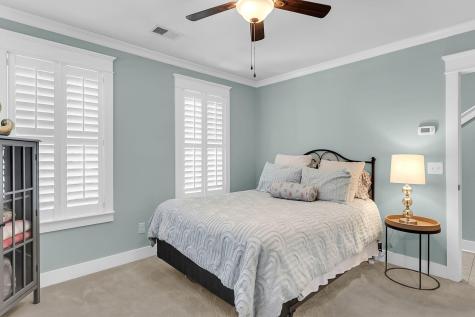 979 Warrick Oaks Lane Mount Pleasant SC 29464