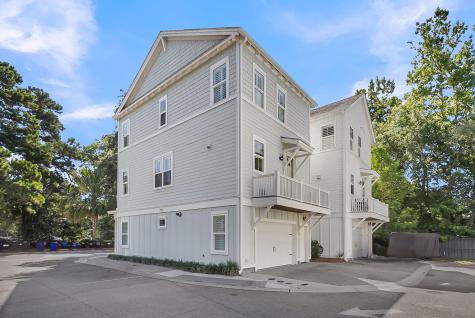 979 Warrick Oaks Lane Mount Pleasant SC 29464