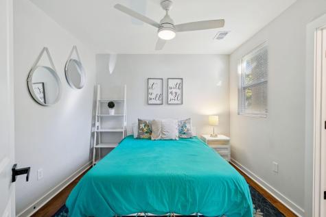 2384 Cambridge Avenue North Charleston SC 29405