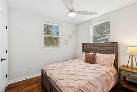 2384 Cambridge Avenue North Charleston SC 29405