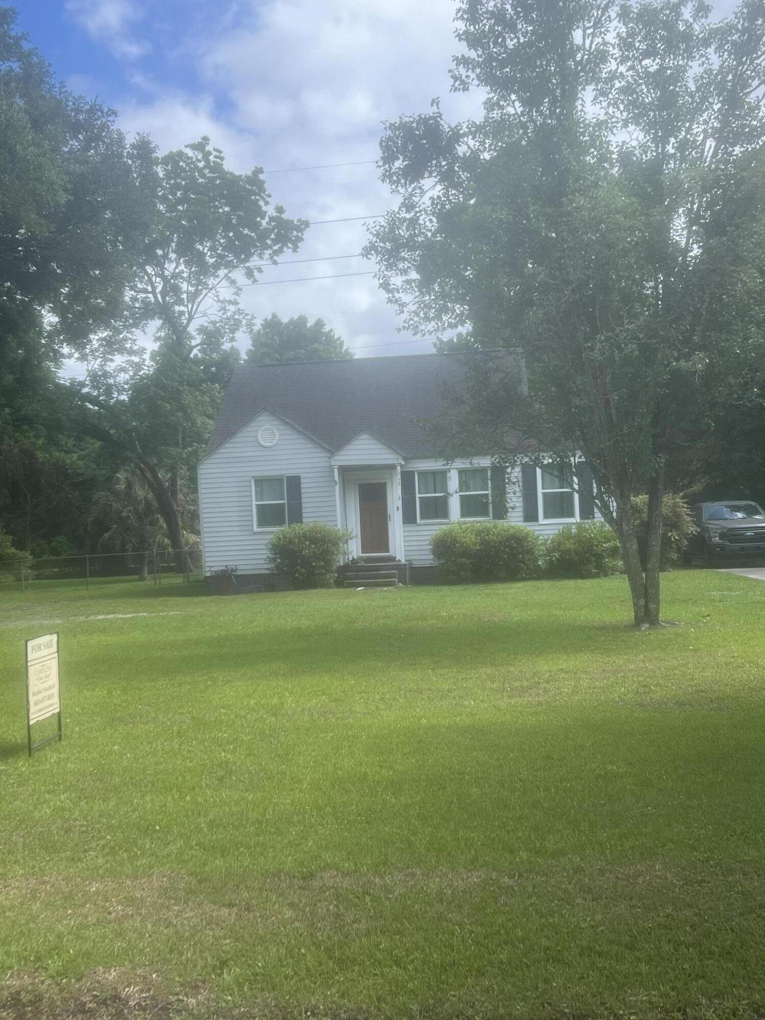 1735 Pinckney Park Drive Charleston SC 29407