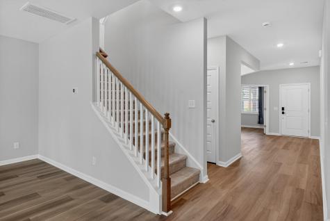 569 Yellow Leaf Lane Summerville SC 29486