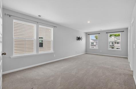 569 Yellow Leaf Lane Summerville SC 29486