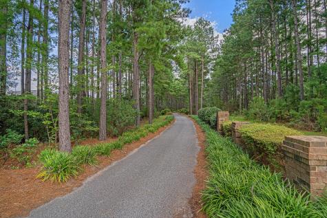 569 Yellow Leaf Lane Summerville SC 29486