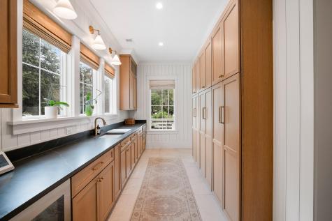 924 Lakeview Drive Mount Pleasant SC 29464