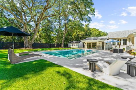 924 Lakeview Drive Mount Pleasant SC 29464