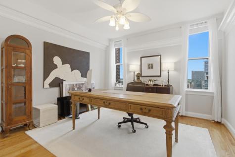 14 Lockwood Drive Charleston SC 29401
