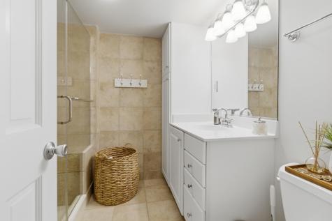 14 Lockwood Drive Charleston SC 29401