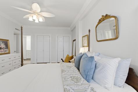 14 Lockwood Drive Charleston SC 29401