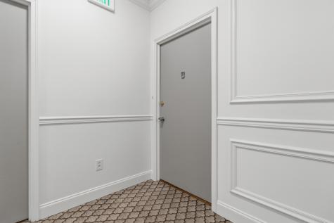14 Lockwood Drive Charleston SC 29401