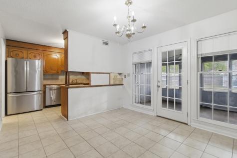 4352 Briarstone Court North Charleston SC 29418