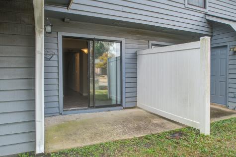 8016 Thelen Street North Charleston SC 29406