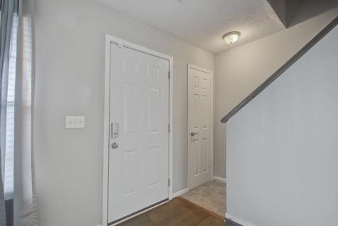 8016 Thelen Street North Charleston SC 29406