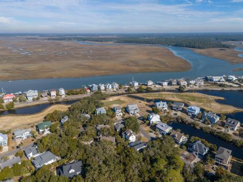 287 Driftwood Lane Edisto Beach SC 29438