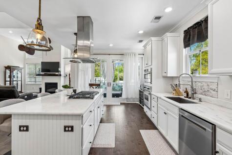 1541 Periwinkle Drive Mount Pleasant SC 29466