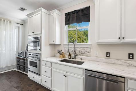 1541 Periwinkle Drive Mount Pleasant SC 29466