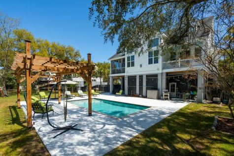 1541 Periwinkle Drive Mount Pleasant SC 29466