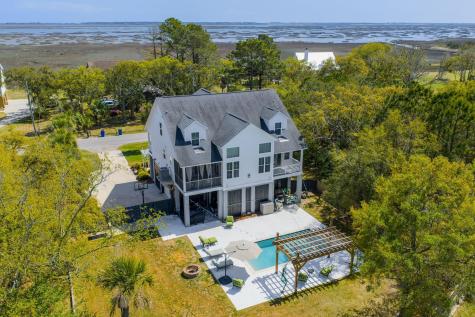 1541 Periwinkle Drive Mount Pleasant SC 29466