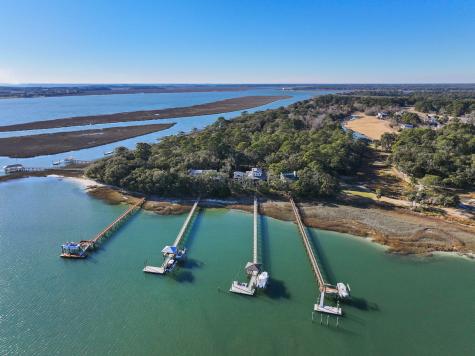 11 N Point Trail Beaufort SC 29907
