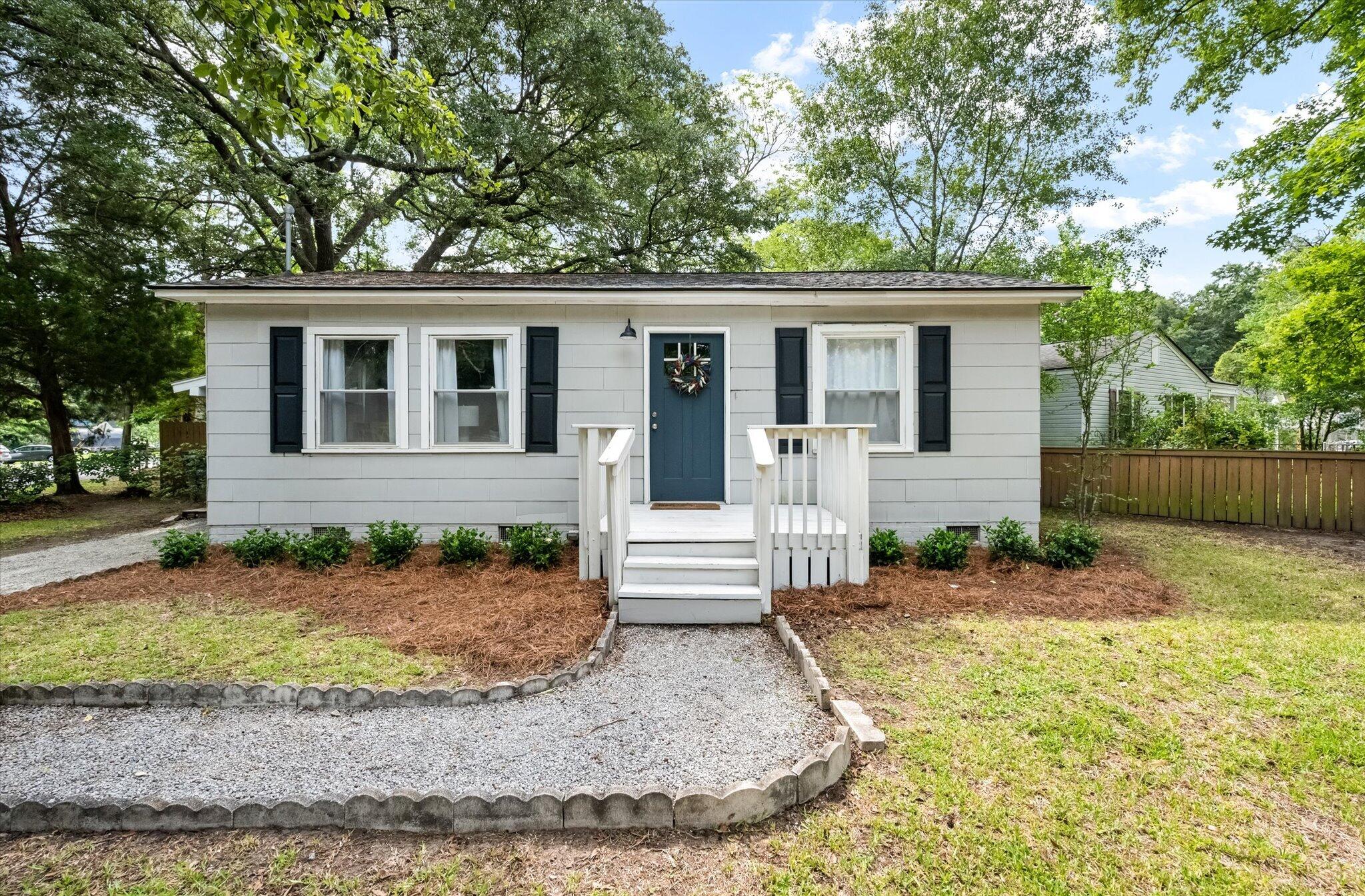 5736 Allison Avenue Hanahan SC 29410