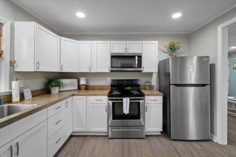 5736 Allison Avenue Hanahan SC 29410