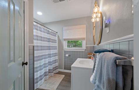 5736 Allison Avenue Hanahan SC 29410