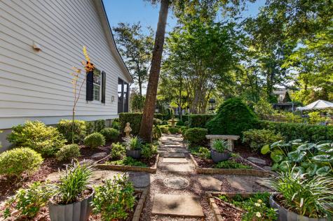 142 Donning Drive Summerville SC 29483