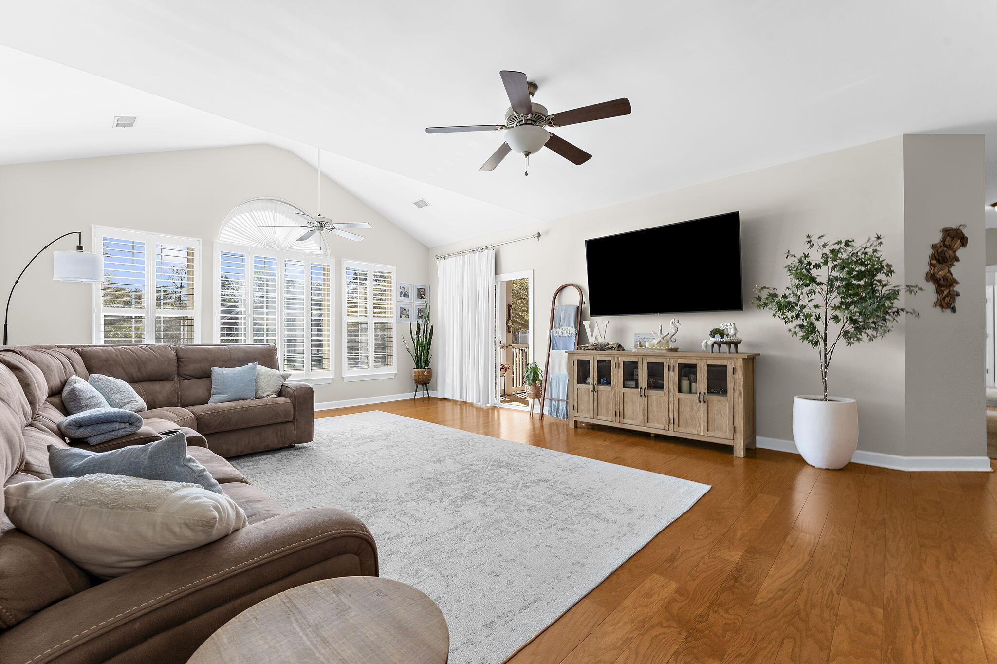 1471 Belcourt Lane Mount Pleasant SC 29466