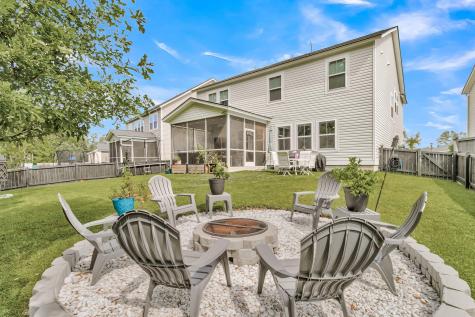 118 Red Bluff Street Summerville SC 29483