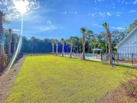 118 Red Bluff Street Summerville SC 29483