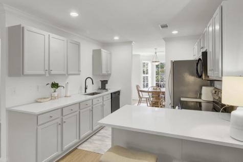 5007 Double Fox Road Charleston SC 29414