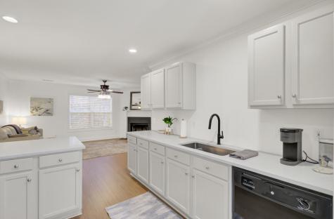 5007 Double Fox Road Charleston SC 29414