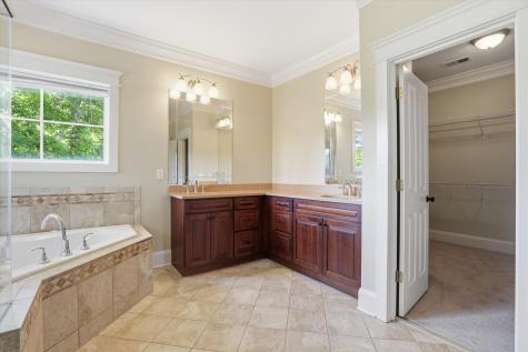 8577 Refuge Pointe Circle North Charleston SC 29420