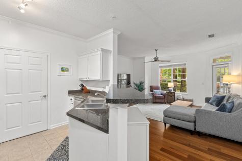 45 Sycamore Avenue Charleston SC 29407