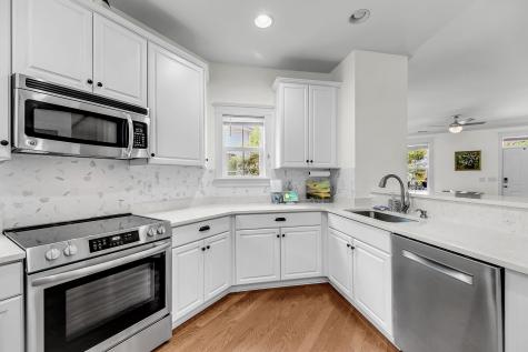 1732 Bee Balm Road Johns Island SC 29455